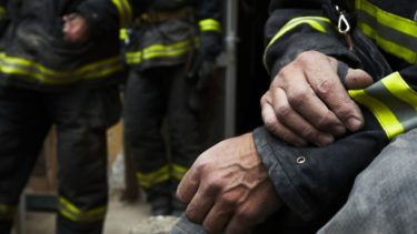 不動産投資をした消防士が懲戒処分に……。いったいなぜ？